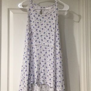 White and blue printed top